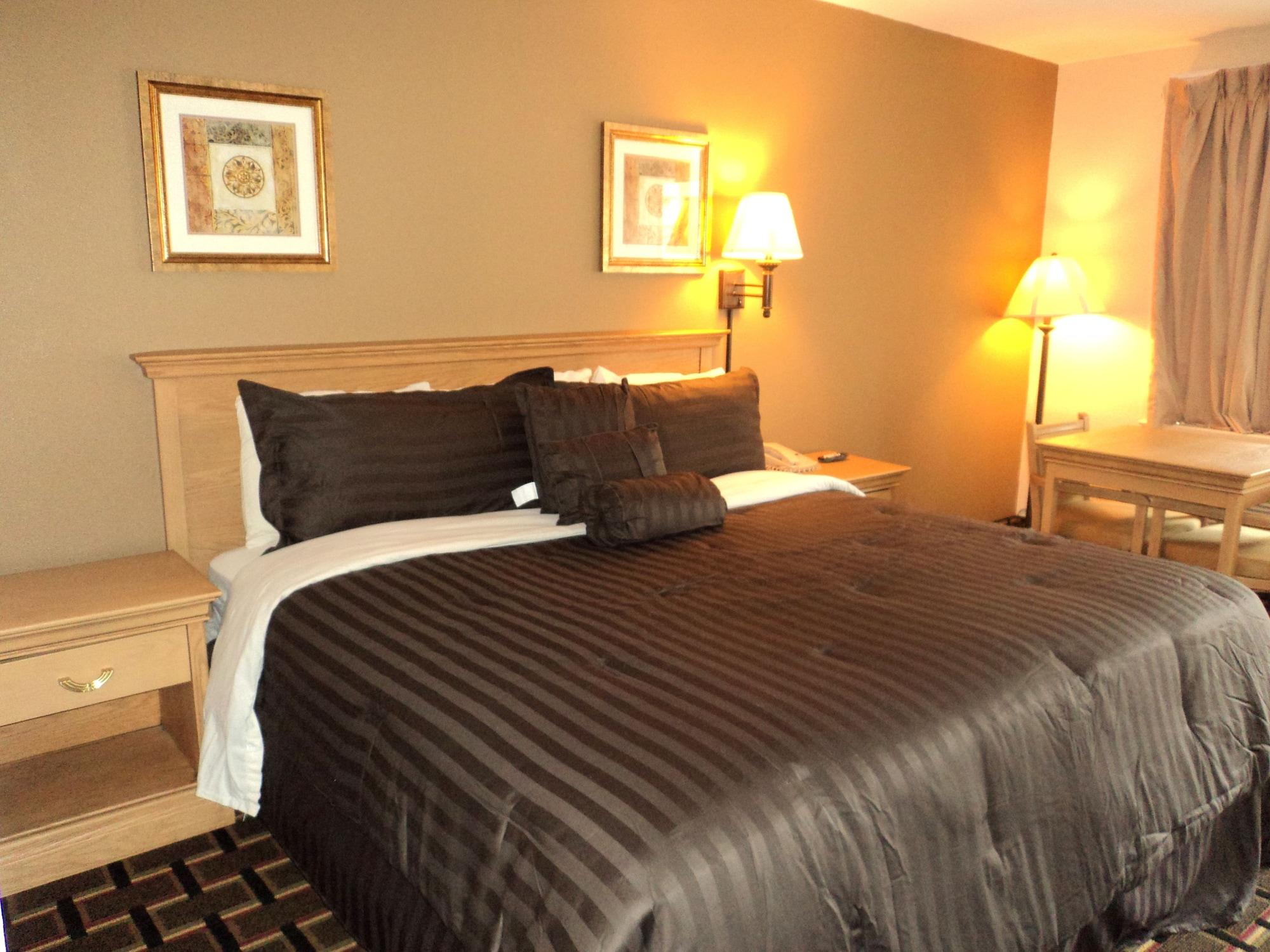 Americas Value Near Downtown Motel